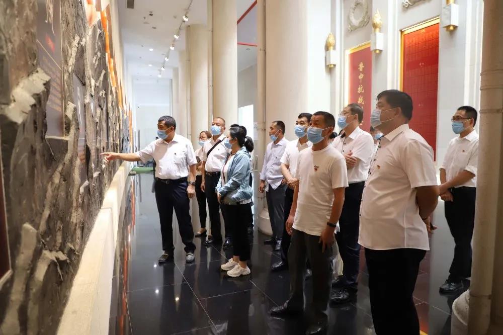 錘煉黨性踐初心 獻(xiàn)禮建黨99周年 —長田實(shí)業(yè)黨支部開展系列慶?；顒?dòng)