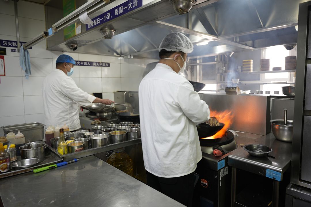 高第街廚師(1).jpg
