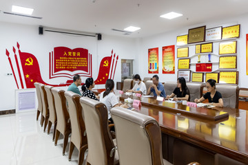 學(xué)習(xí)黨的百年歷史 傳承黨的偉大精神—長田實(shí)業(yè)黨支部開展9月份主題黨日活動